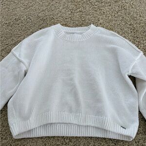 Hollister Classic White Crew Neck Sweater